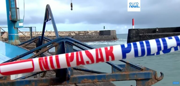 Местото каде бранот ги повлече туристите